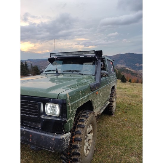 65b201c0-b244-4821-a2f3-6b8362b290a4-550x550h Snorkel Nissan Patrol K160,K260 cu logo Patrol montaj partea stanga
