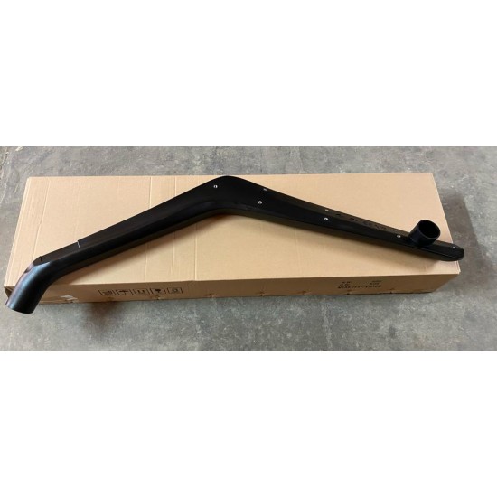 Snorkel Mitsubishi Pajero Shogun V33/V6 1991-1999 pentru aripi evazate/bombate montaj partea dreapta